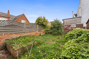 Photo 21- click for photo gallery